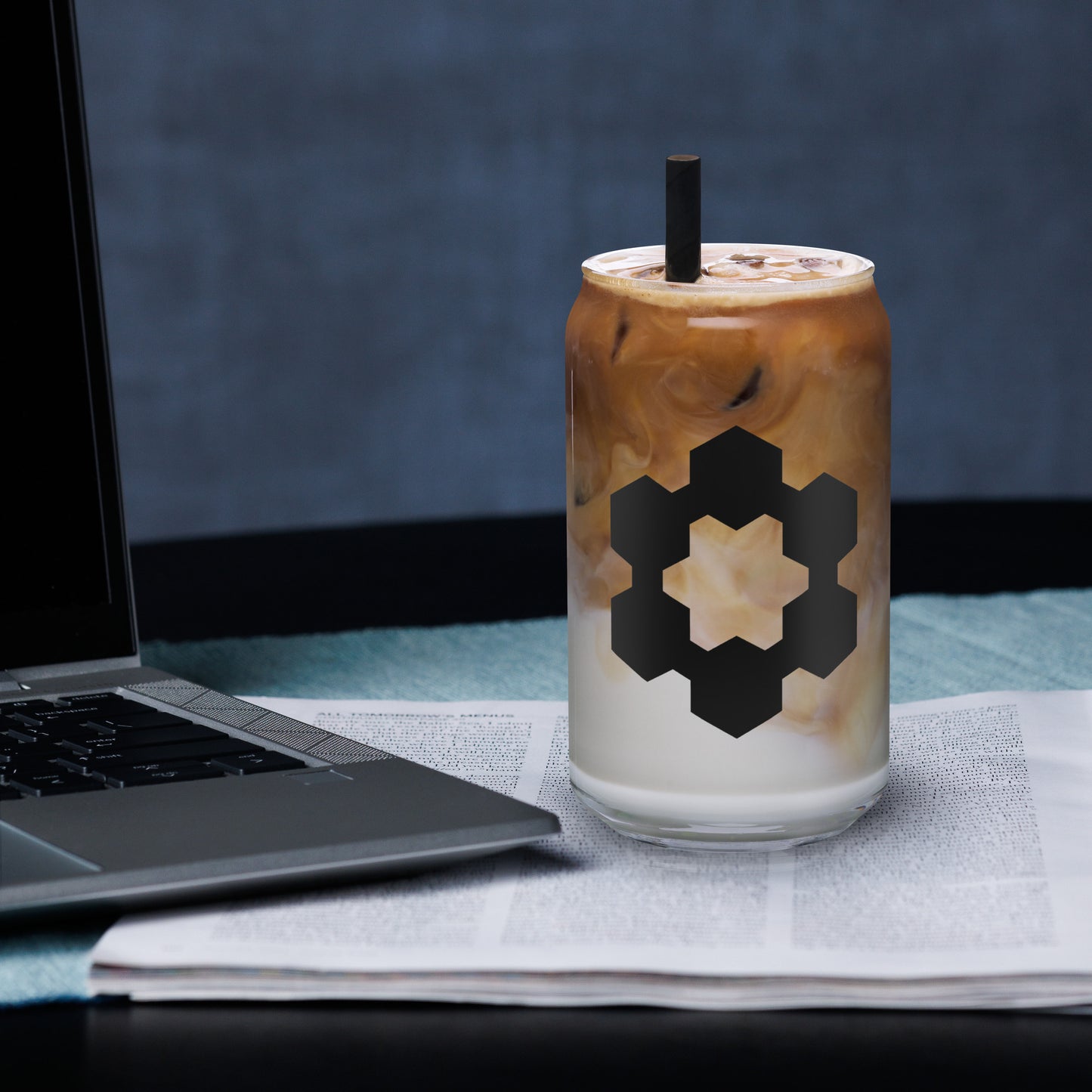 Can-shaped glass